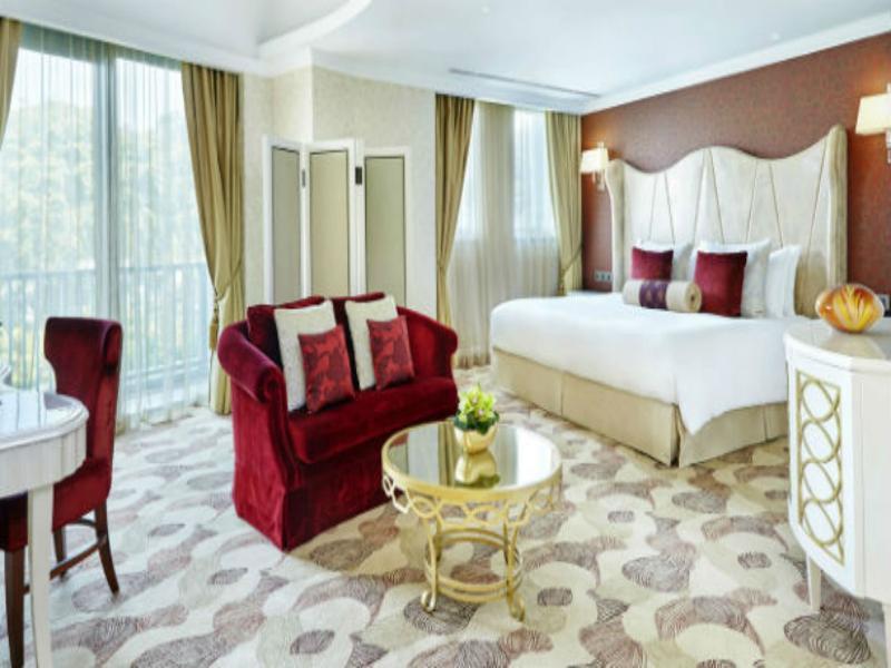 Khách sạn World Sentosa - Crockfords Tower 5*